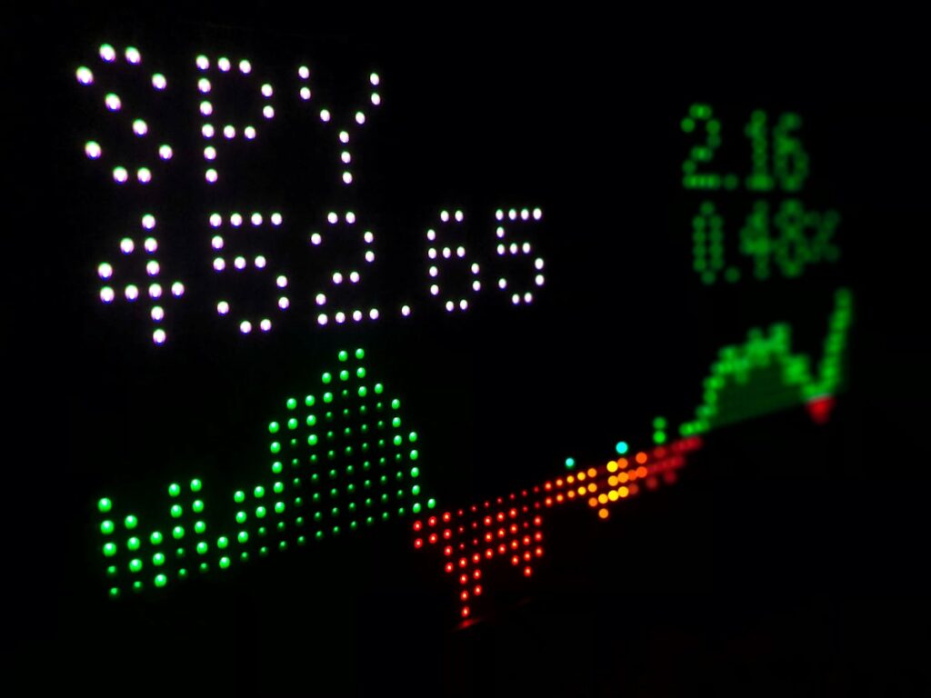 How to Invest Money in the UK: A Beginner’s Guide